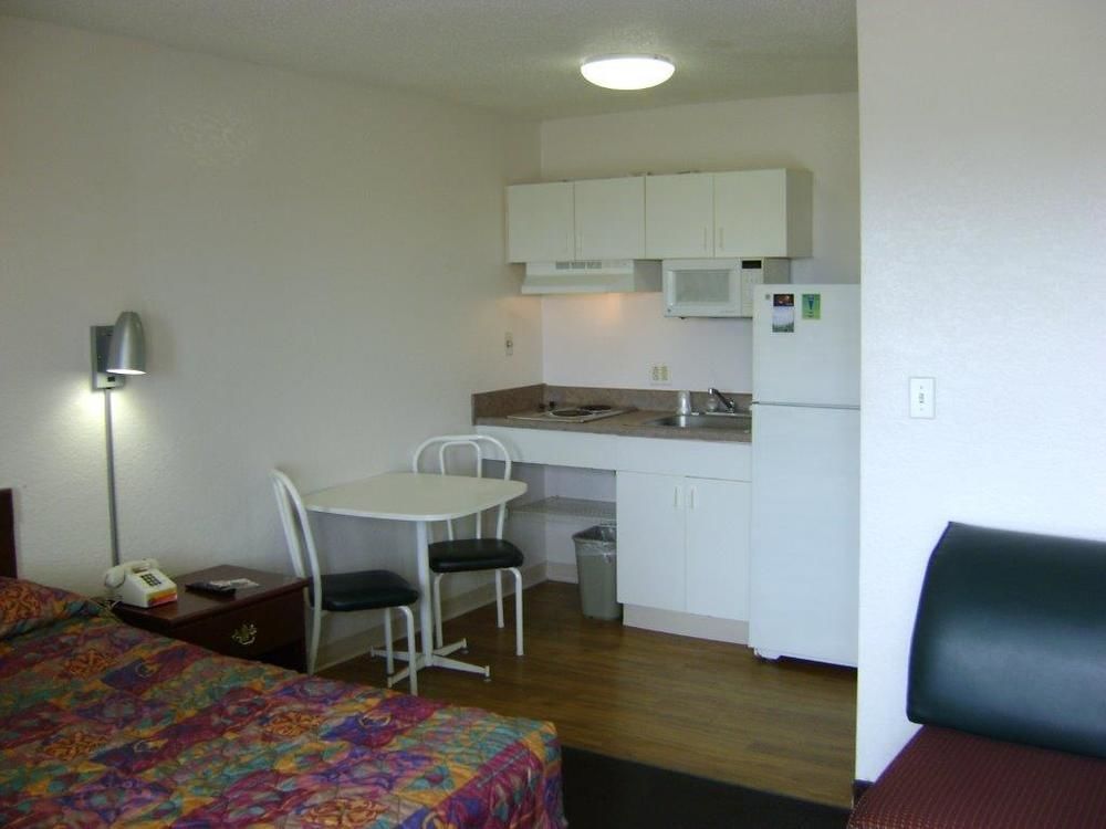 Intown Suites Extended Stay San Antonio Tx - Leon Valley South المظهر الخارجي الصورة